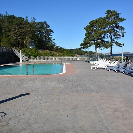 Haellestrand Vandrarhem Strömstad Exterior foto