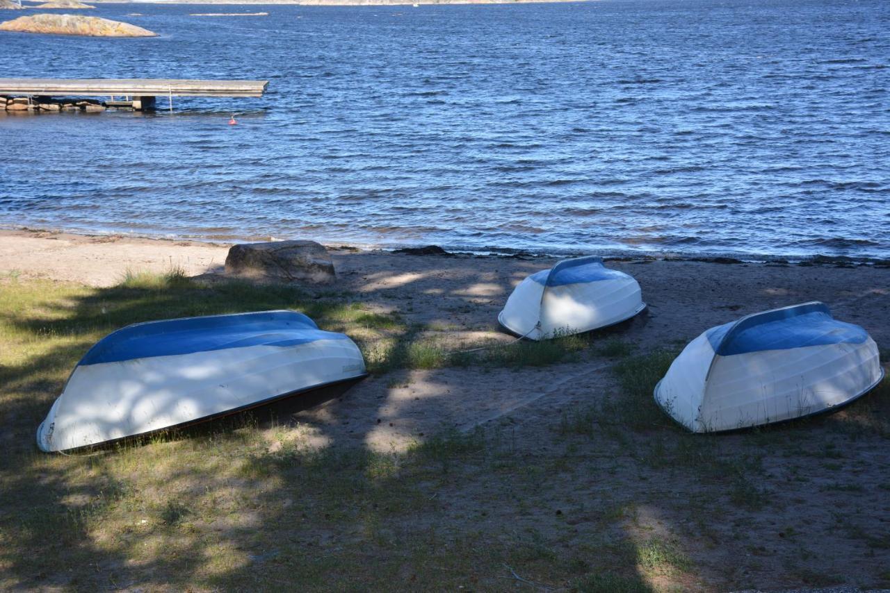 Haellestrand Vandrarhem Strömstad Exterior foto